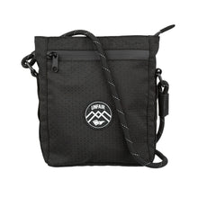 Lade das Bild in den Galerie-Viewer, UNFR x DRHP Pusher Bag - Black
