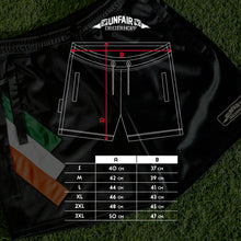 Lade das Bild in den Galerie-Viewer, UNFR x DRHP Trackshorts Mexiko - Black
